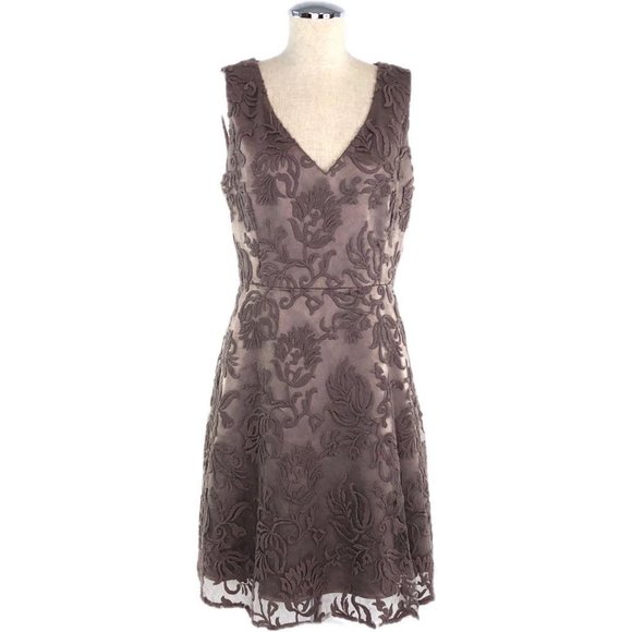 Adrianna Papell Dresses & Skirts - ADRIANNA PAPELL Embroidered Sleeveless Dress #AM17